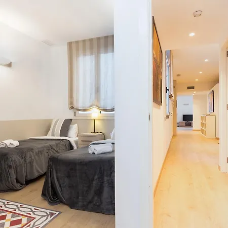 Apartment Montaber Rambla Catalunya